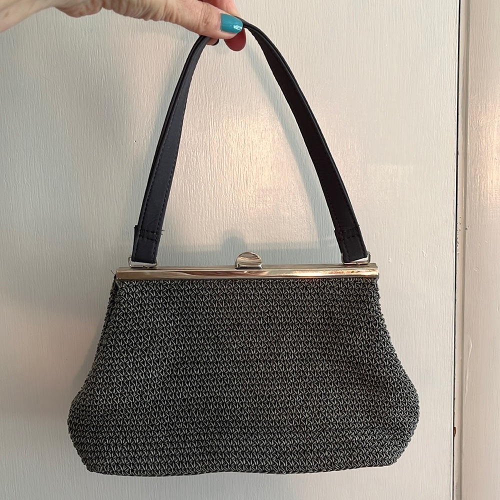 Gray, crochet Frankie & Johnnie bag